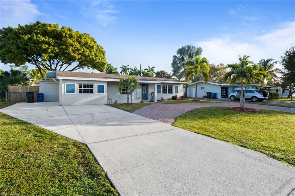 MCGREGOR GROVES - Residential