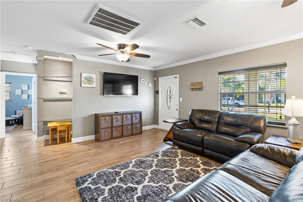 MCGREGOR GROVES - Residential