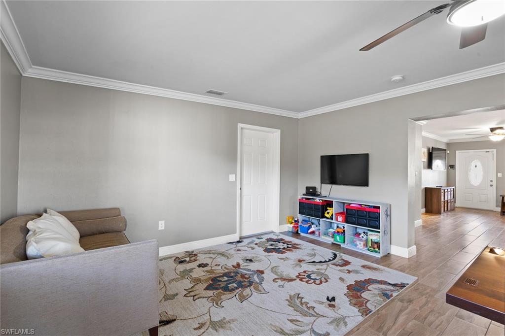 MCGREGOR GROVES - Residential