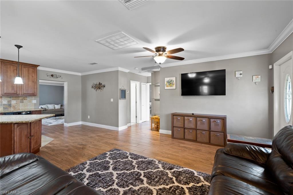 MCGREGOR GROVES - Residential