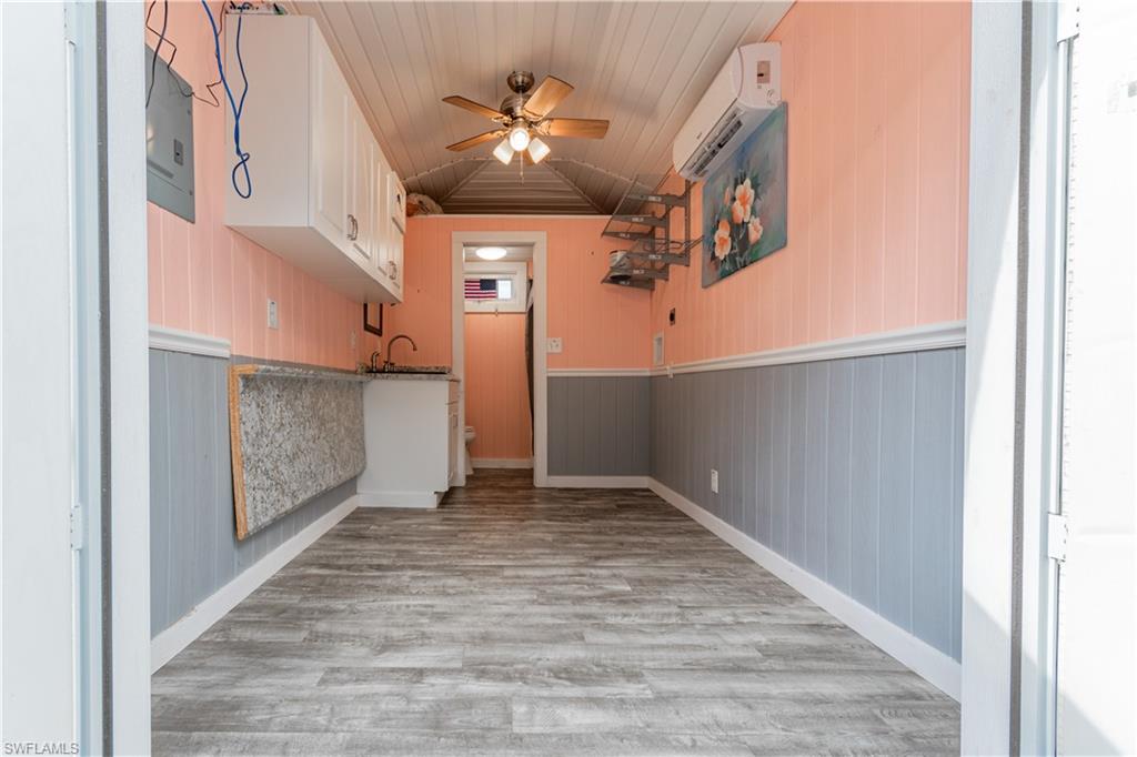 CYPRESS TRAIL RV RESORT - Land