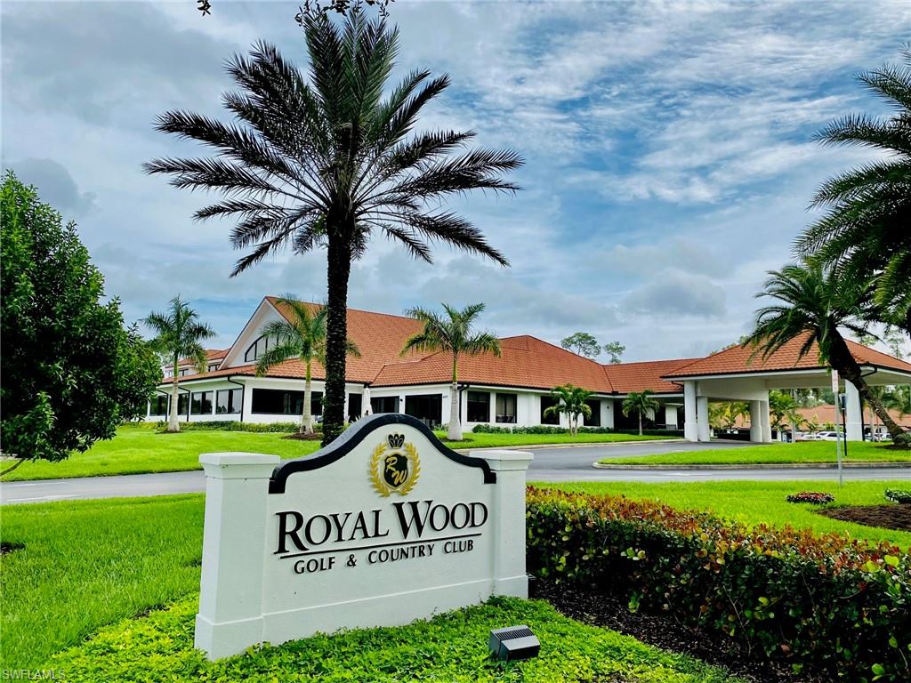 ANDOVER SQUARE - Residential