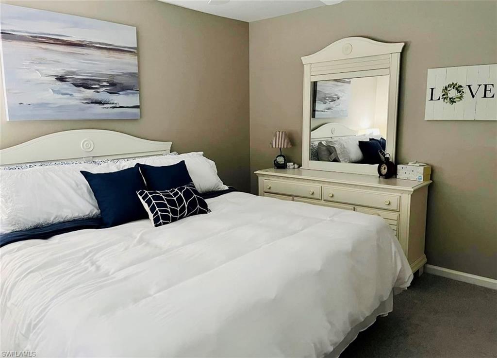 ANDOVER SQUARE - Residential