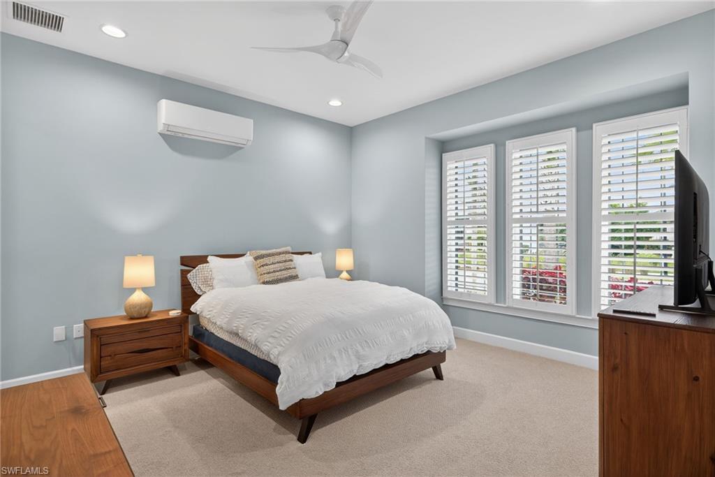 ISLES OF COLLIER PRESERVE - Residential