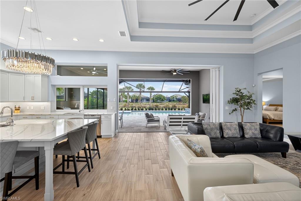 ISLES OF COLLIER PRESERVE - Residential