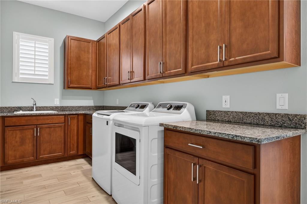 ISLES OF COLLIER PRESERVE - Residential