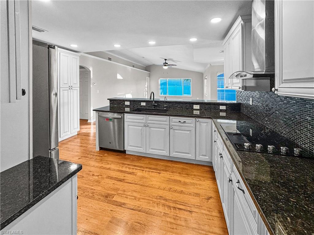 CAPE CORAL - Residential Lease