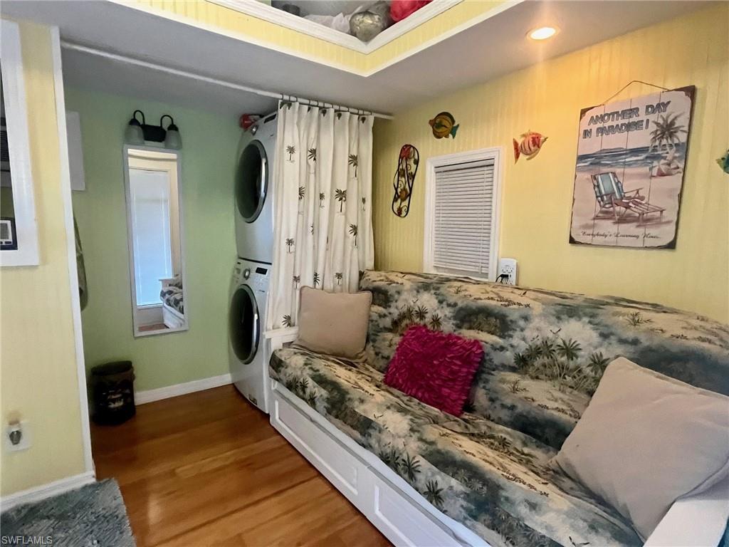 PELICAN LAKE RV RESORT - Land