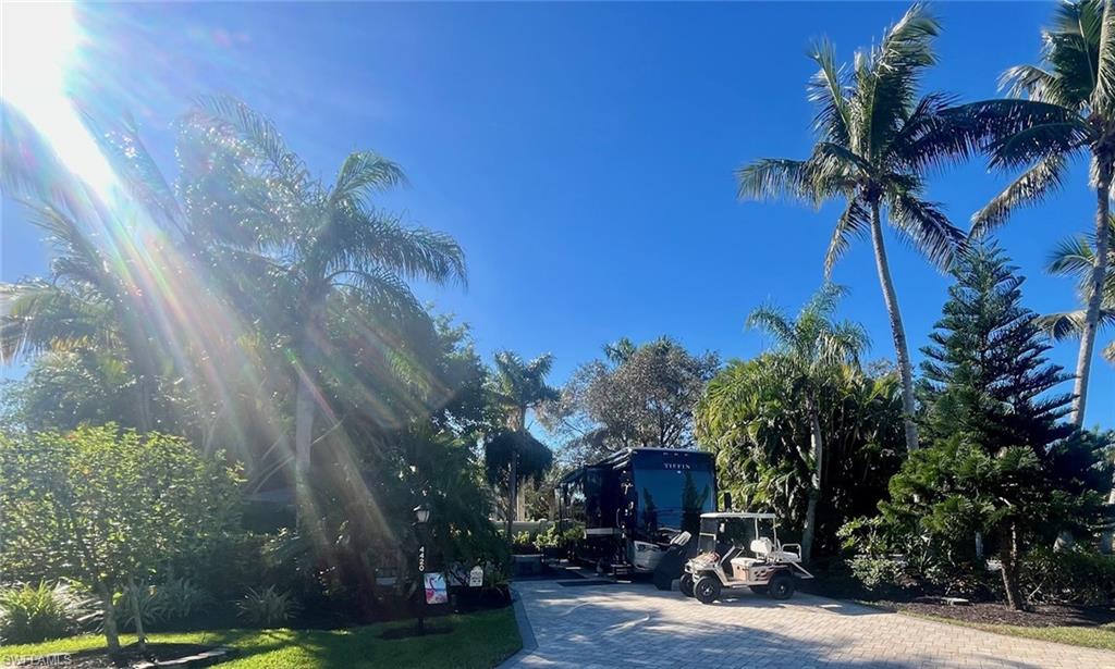 PELICAN LAKE RV RESORT - Land