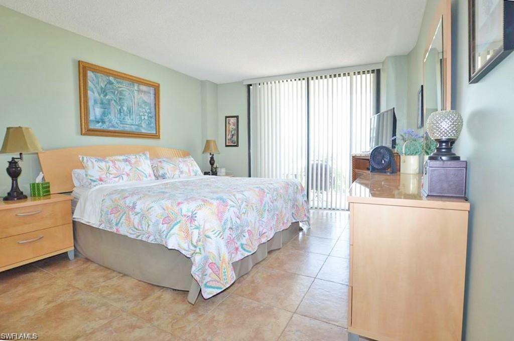 SOUTH SEAS - Residential Lease