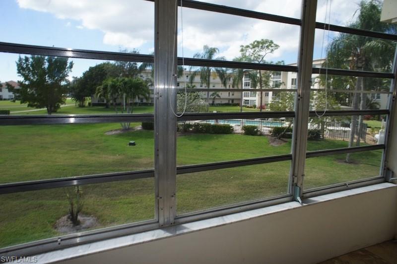 SEVEN LAKES - Residential