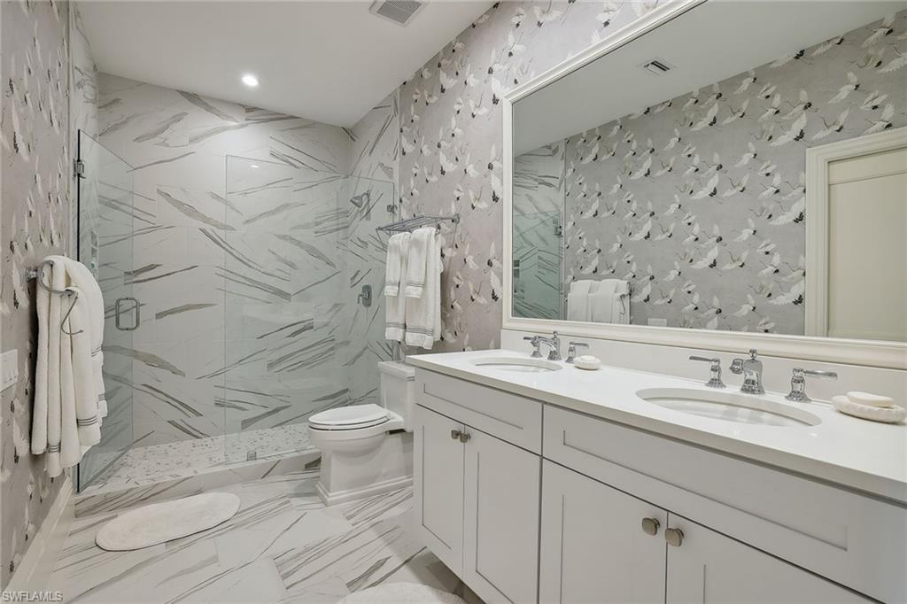 HIDEAWAY BEACH - Residential