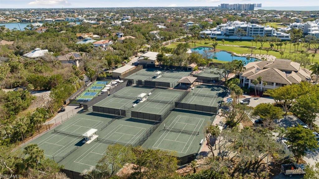 HIDEAWAY BEACH - Residential