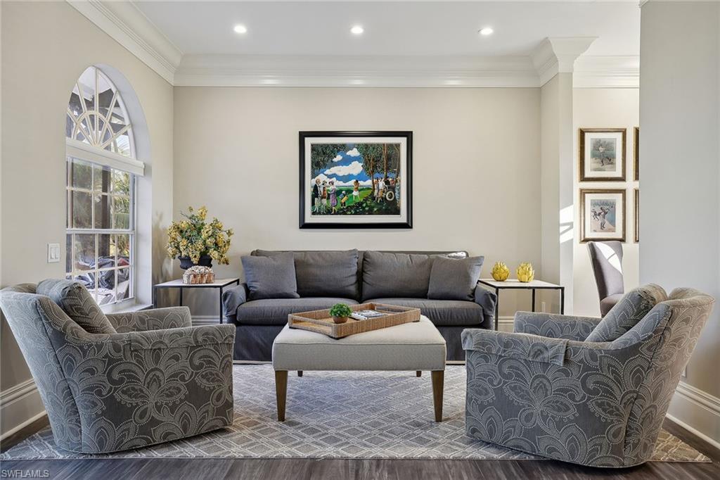 HIDEAWAY BEACH - Residential