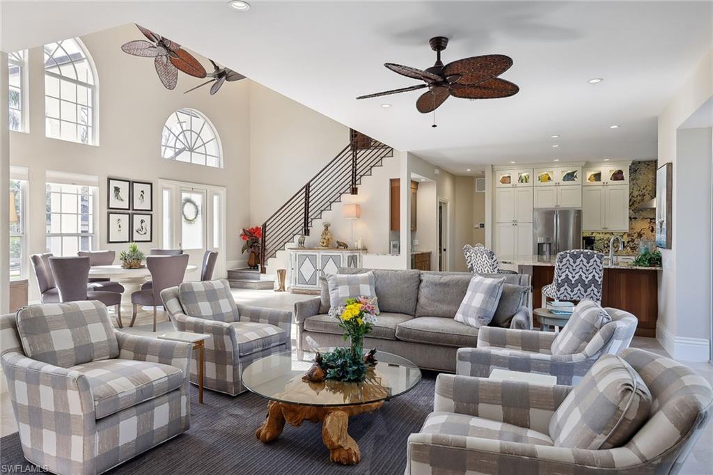 HIDEAWAY BEACH - Residential