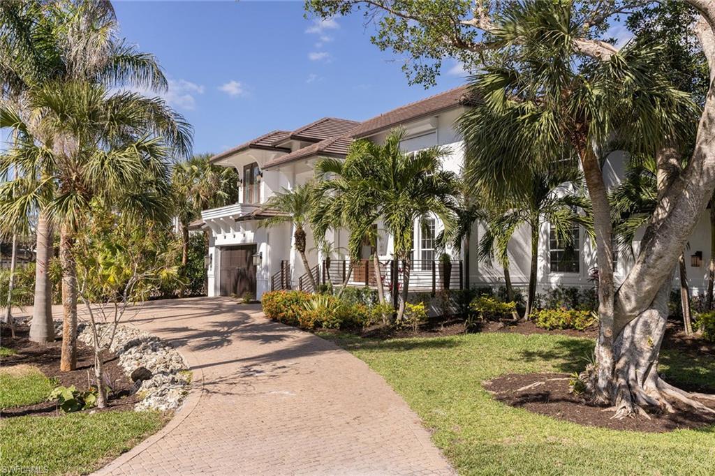 HIDEAWAY BEACH - Residential