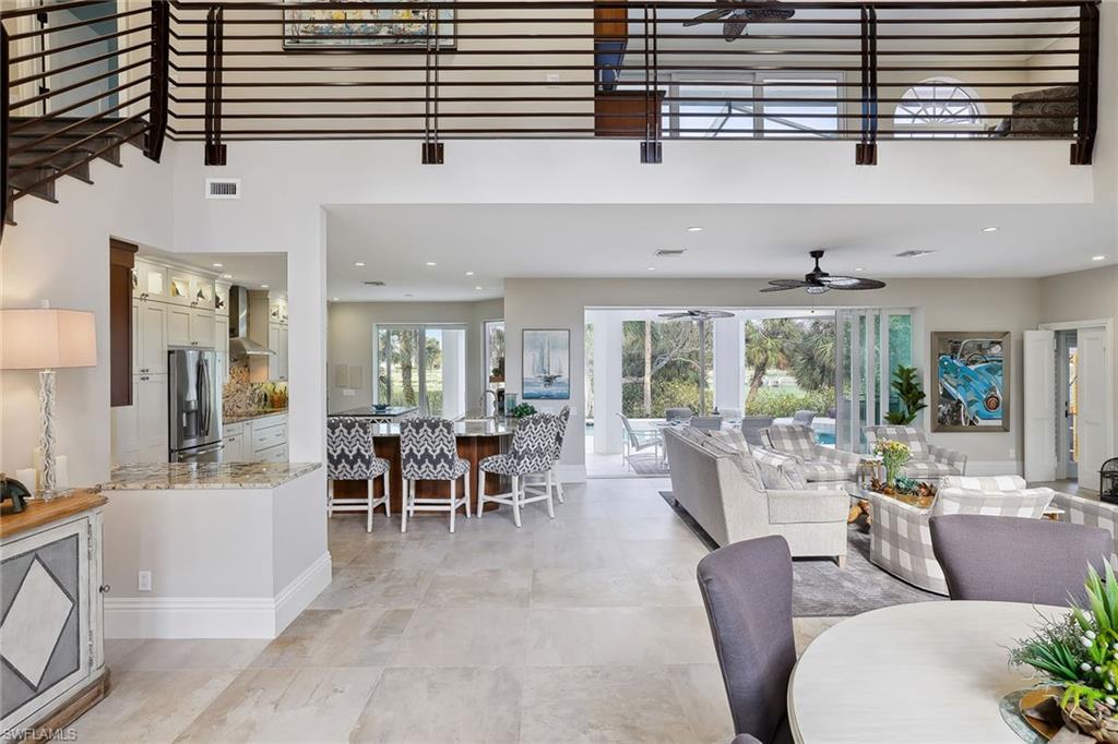 HIDEAWAY BEACH - Residential