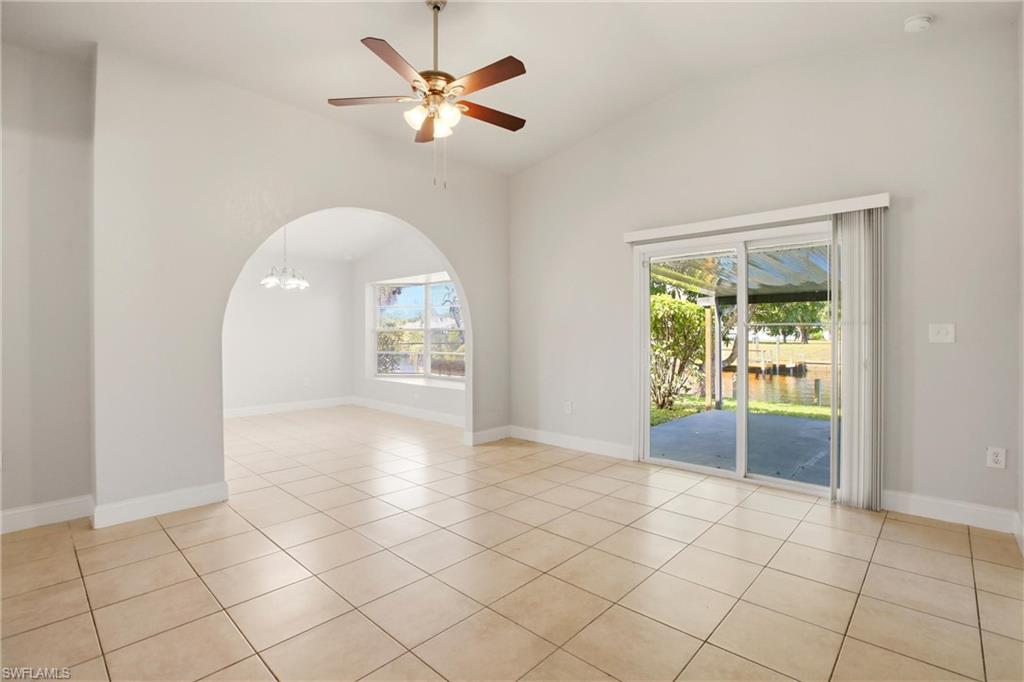 FORT MYERS SHORES - Residential