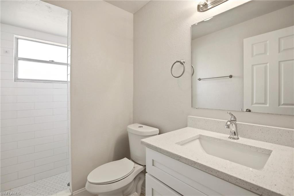 FORT MYERS SHORES - Residential