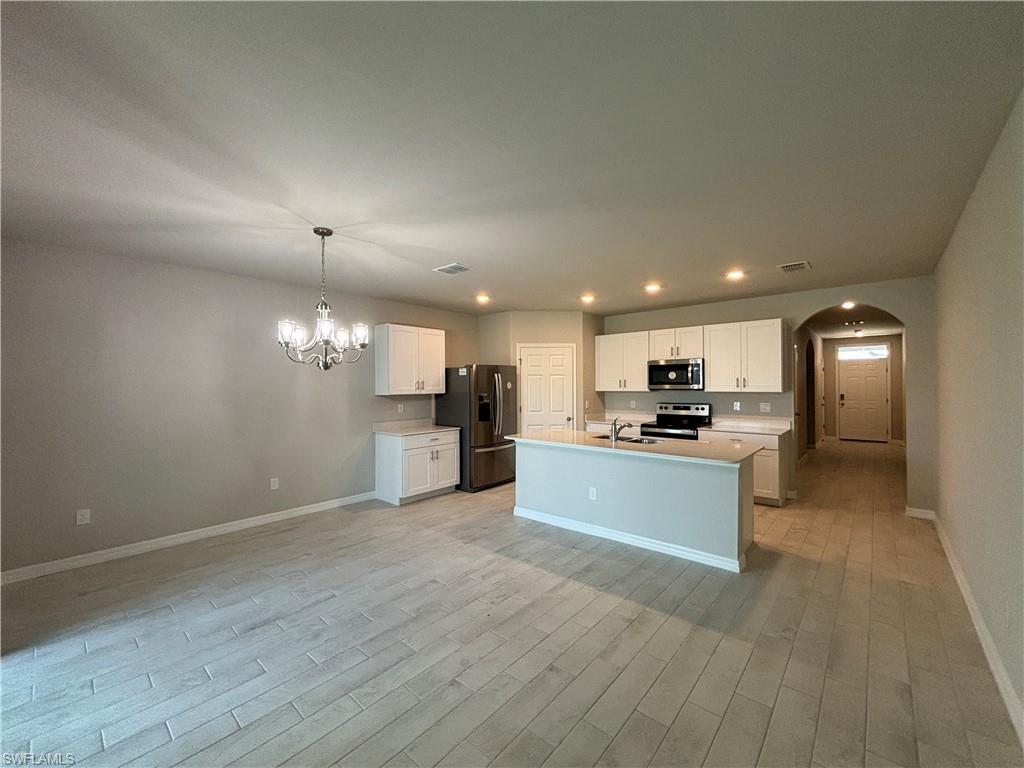 MAGNOLIA LANDING - Residential Lease