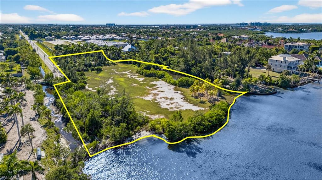 METES AND BOUNDS - Land