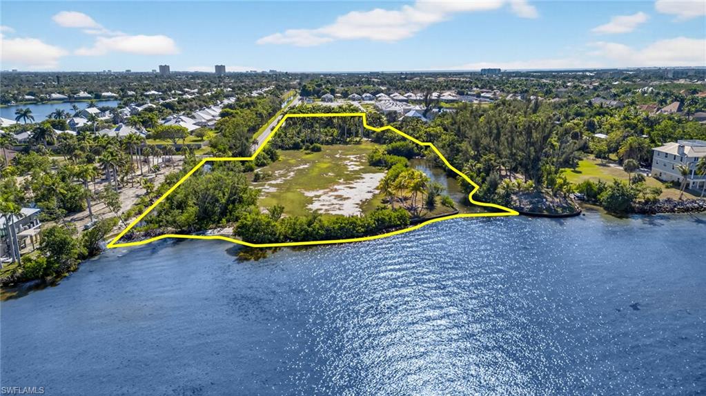 METES AND BOUNDS - Land