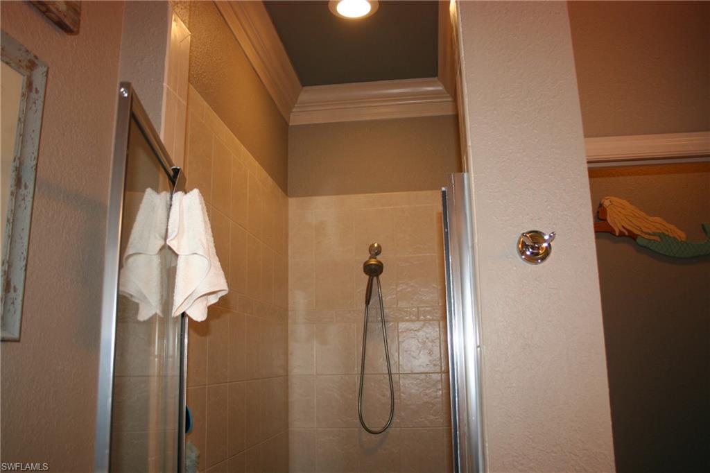 HERONS GLEN - Residential Lease