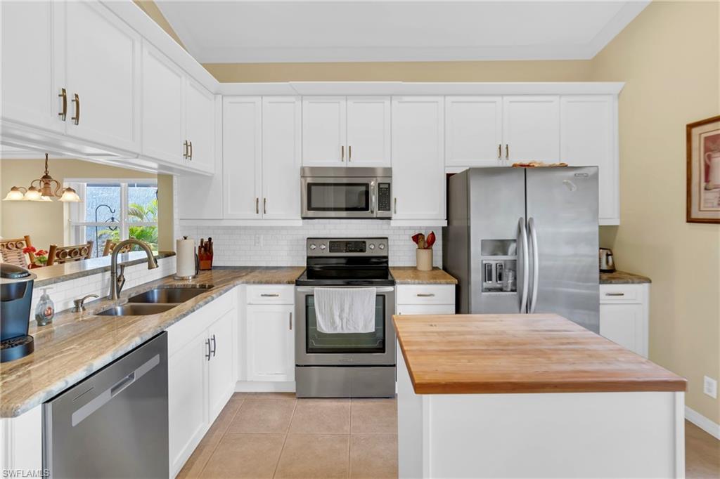 CASCADES AT ESTERO - Residential