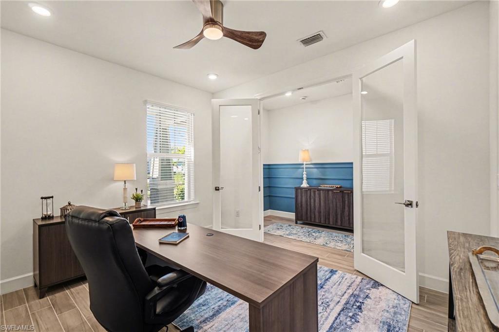 EDGEWATER SHORES - Residential