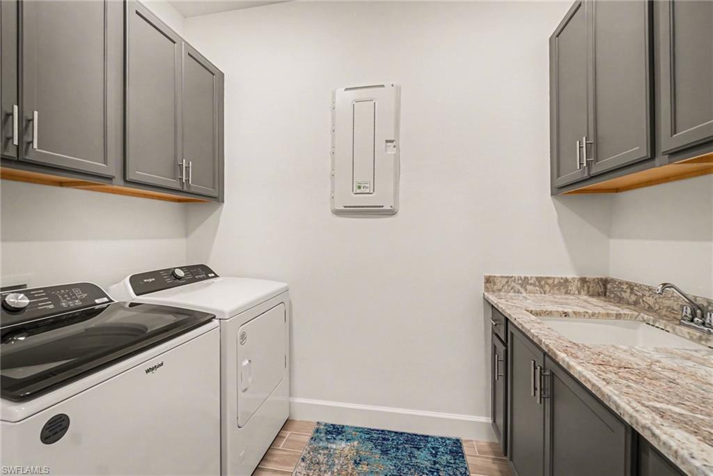 EDGEWATER SHORES - Residential