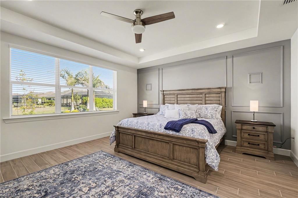 EDGEWATER SHORES - Residential