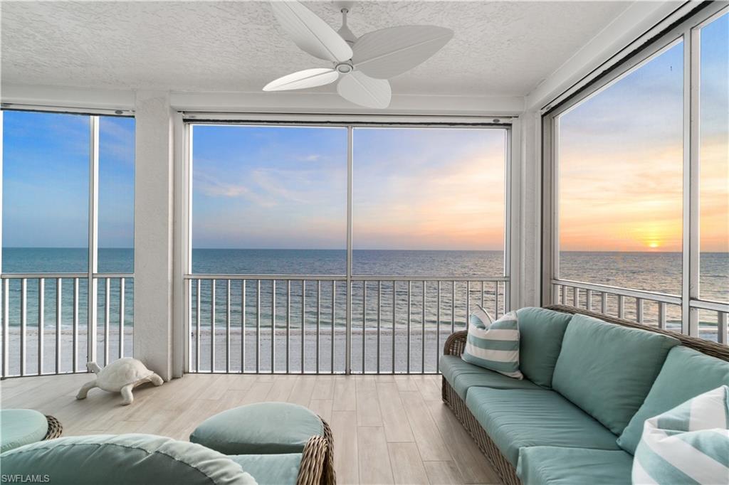 BAREFOOT BEACH CLUB - Residential