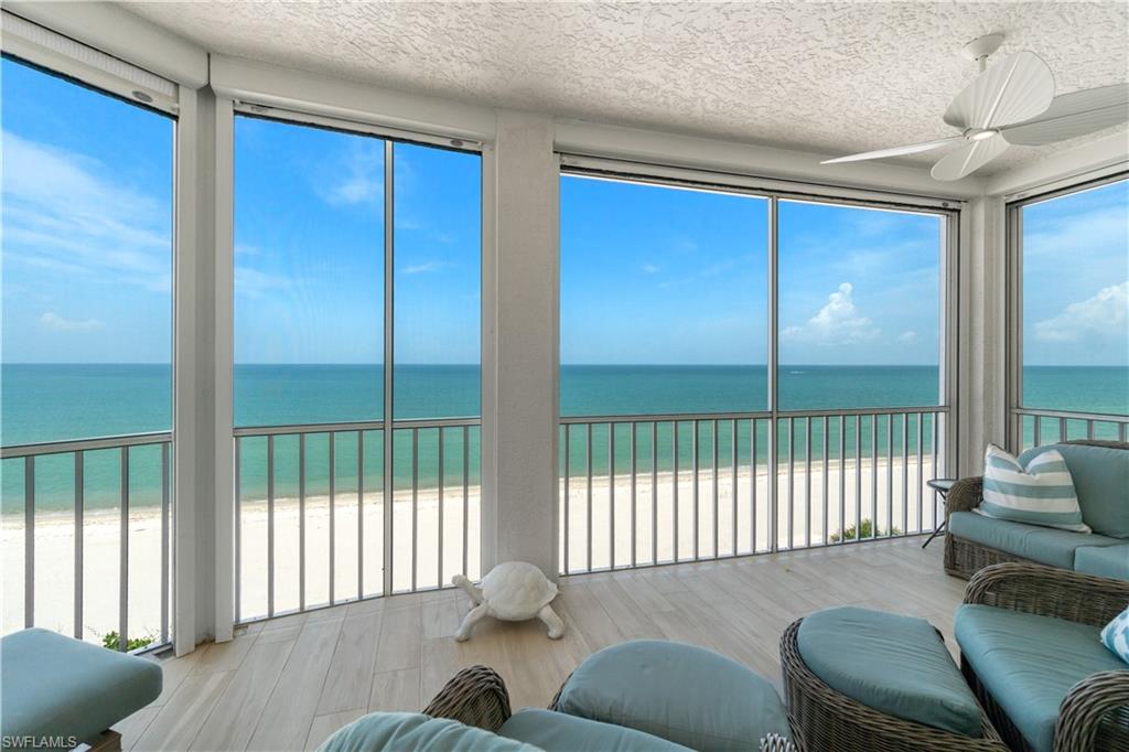 BAREFOOT BEACH CLUB - Residential