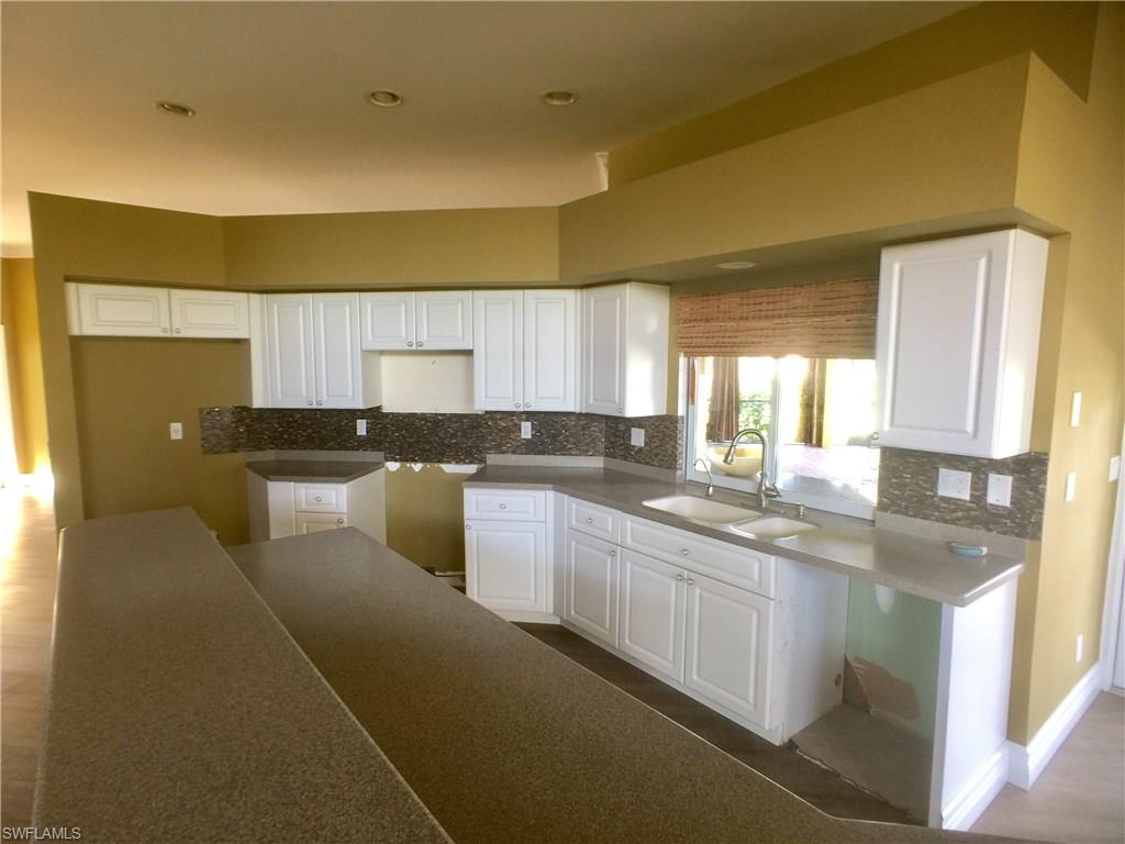 HERITAGE PALMS ESTATES - Residential