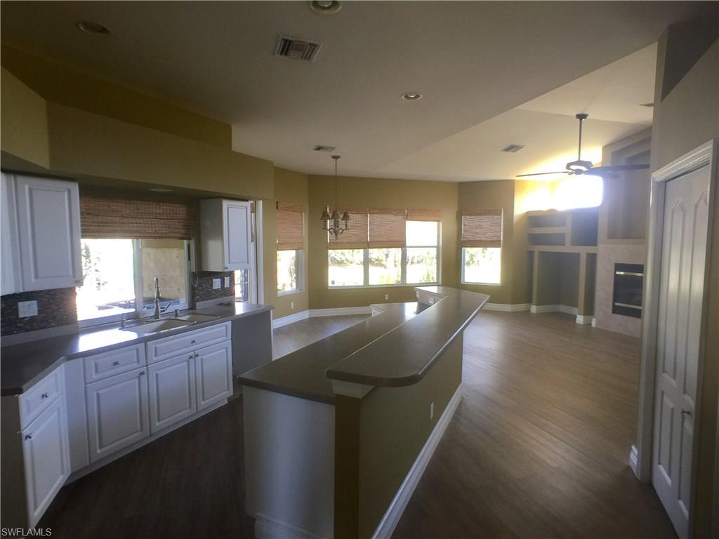 HERITAGE PALMS ESTATES - Residential