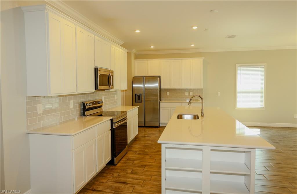 BRIGHTWATER - Residential Lease