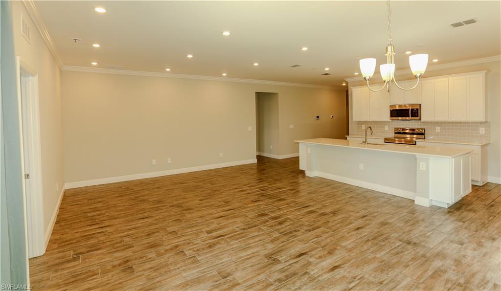 BRIGHTWATER - Residential Lease