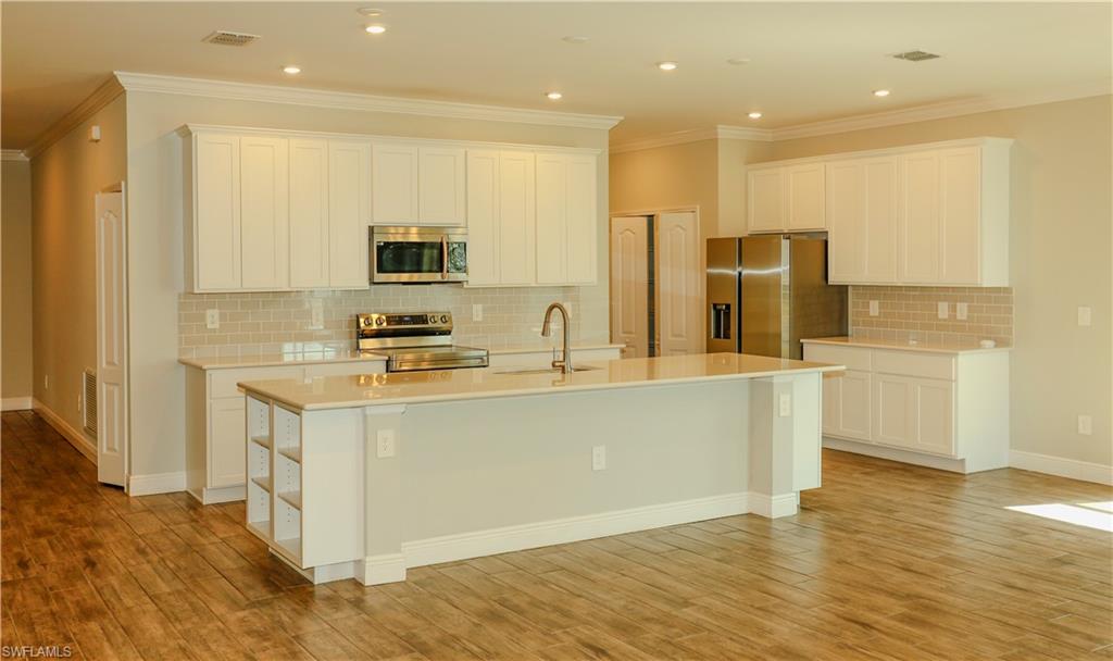 BRIGHTWATER - Residential Lease