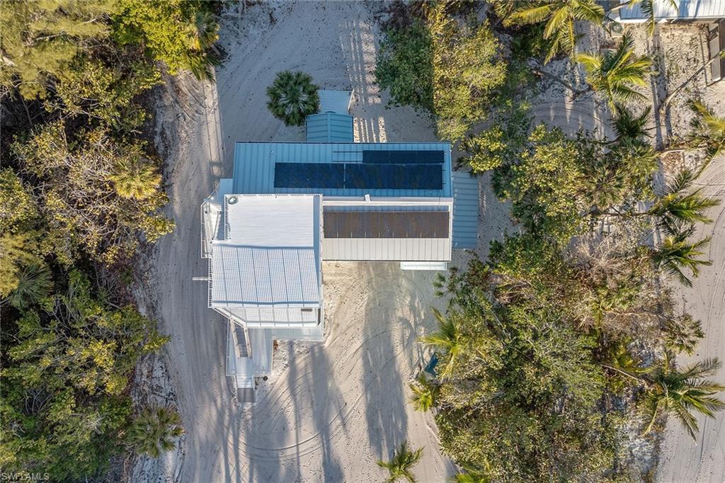 KEEWAYDIN ISLAND - Residential