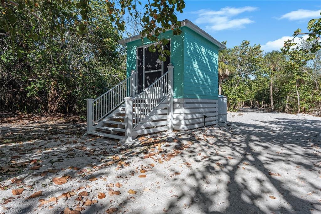 KEEWAYDIN ISLAND - Residential