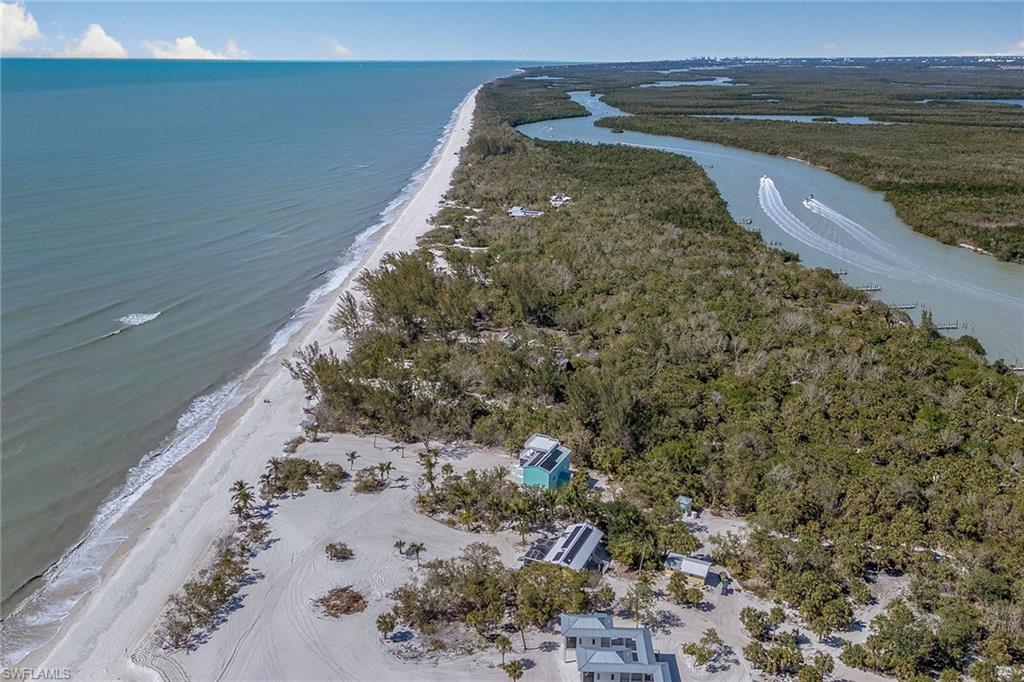 KEEWAYDIN ISLAND - Residential