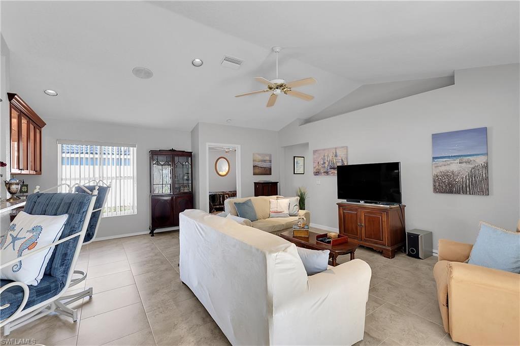 ADMIRALS POINT - Residential