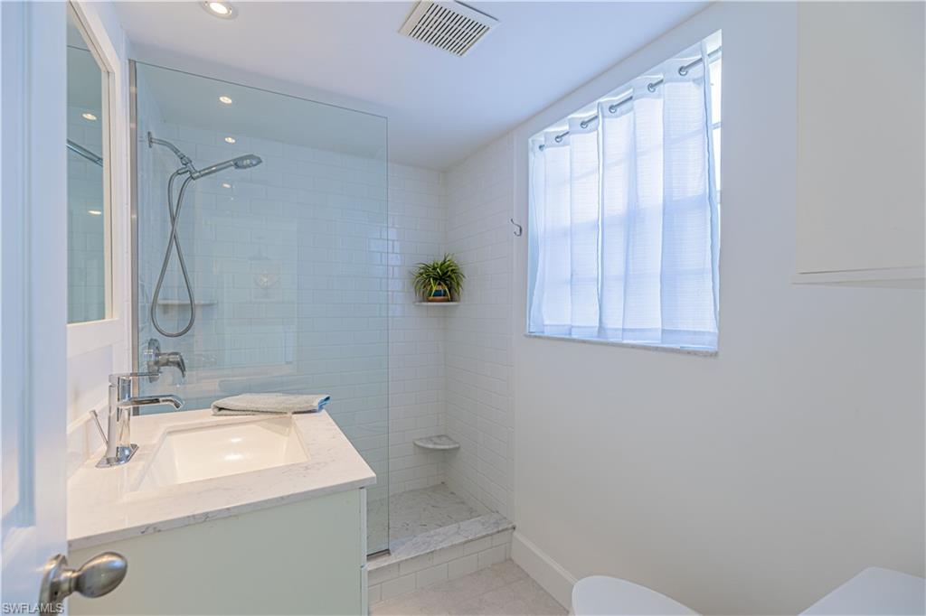 GARDEN MANOR - Residential