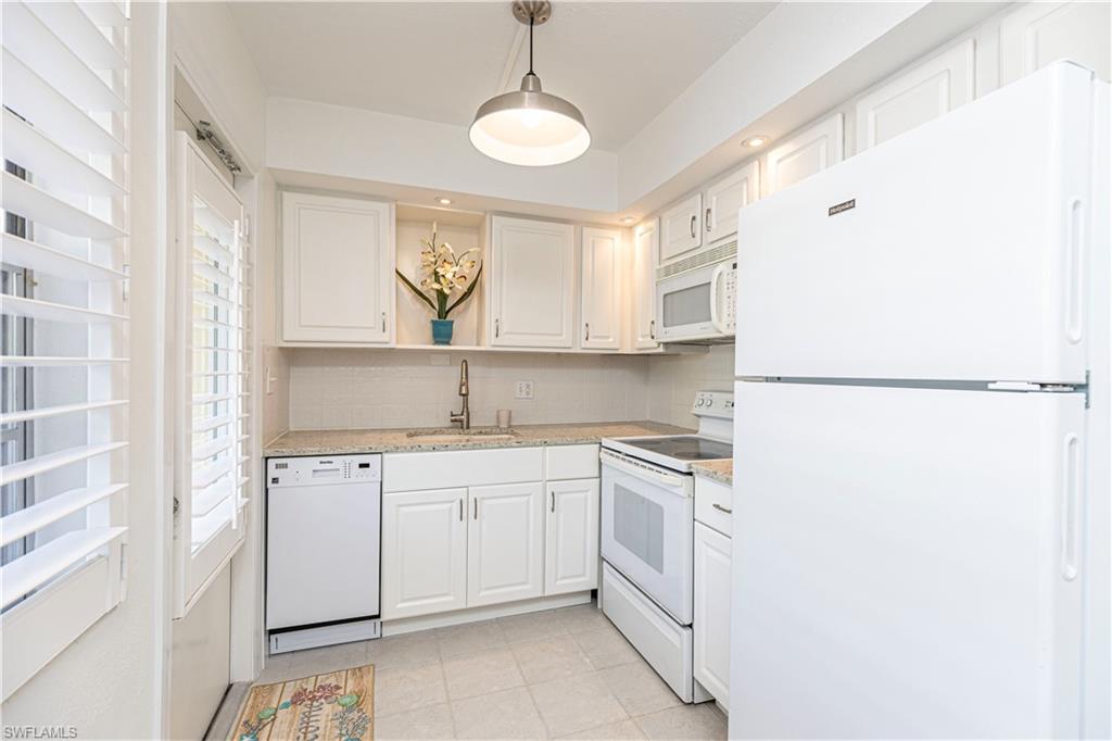 GARDEN MANOR - Residential