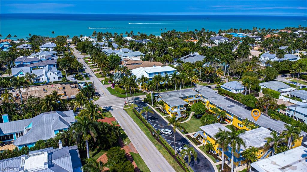 GARDEN MANOR - Residential