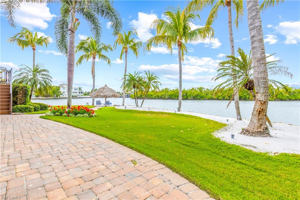 LITTLE HICKORY SHORES - Residential