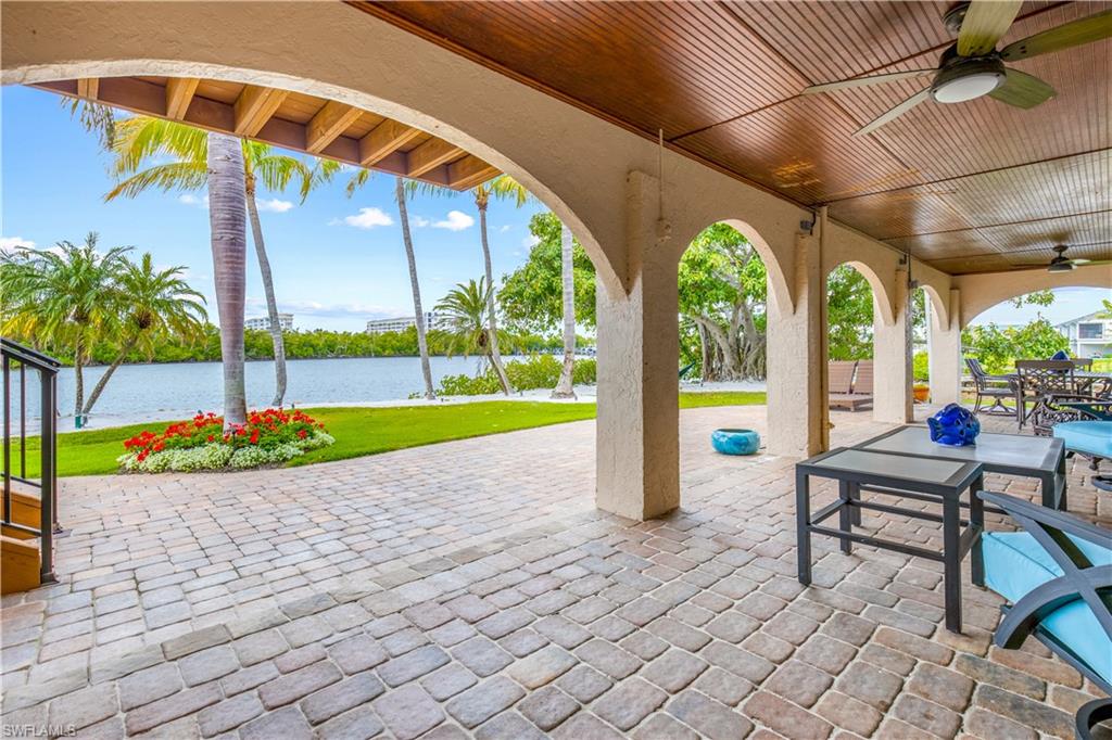 LITTLE HICKORY SHORES - Residential