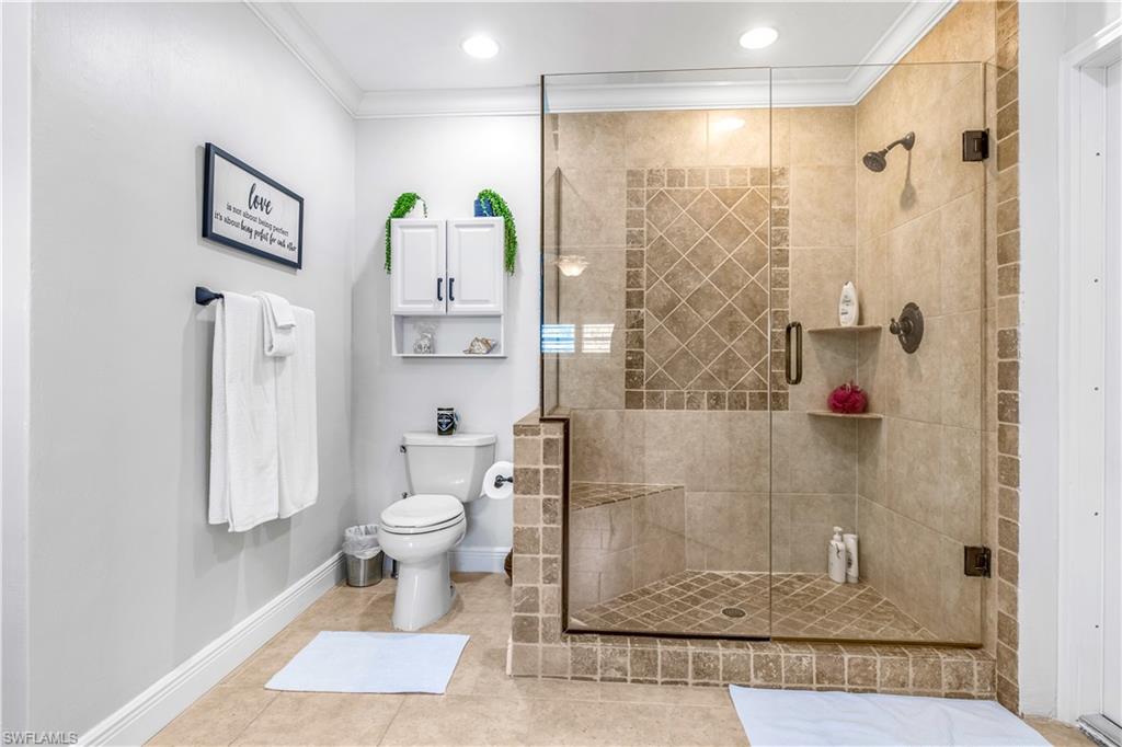 LITTLE HICKORY SHORES - Residential