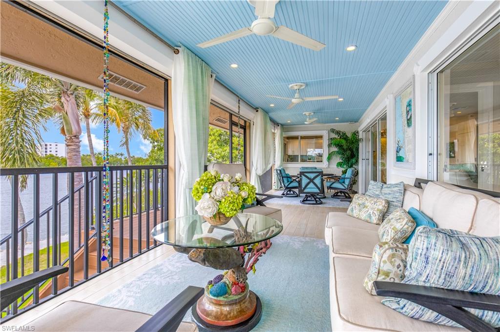 LITTLE HICKORY SHORES - Residential