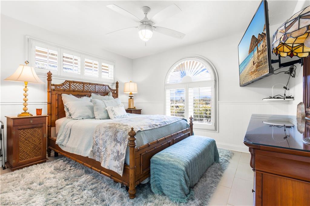 LITTLE HICKORY SHORES - Residential